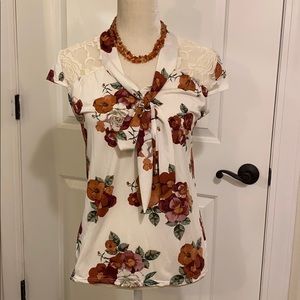 🍂Flowered Top Brown Lace🍂 Short Sleeve Top